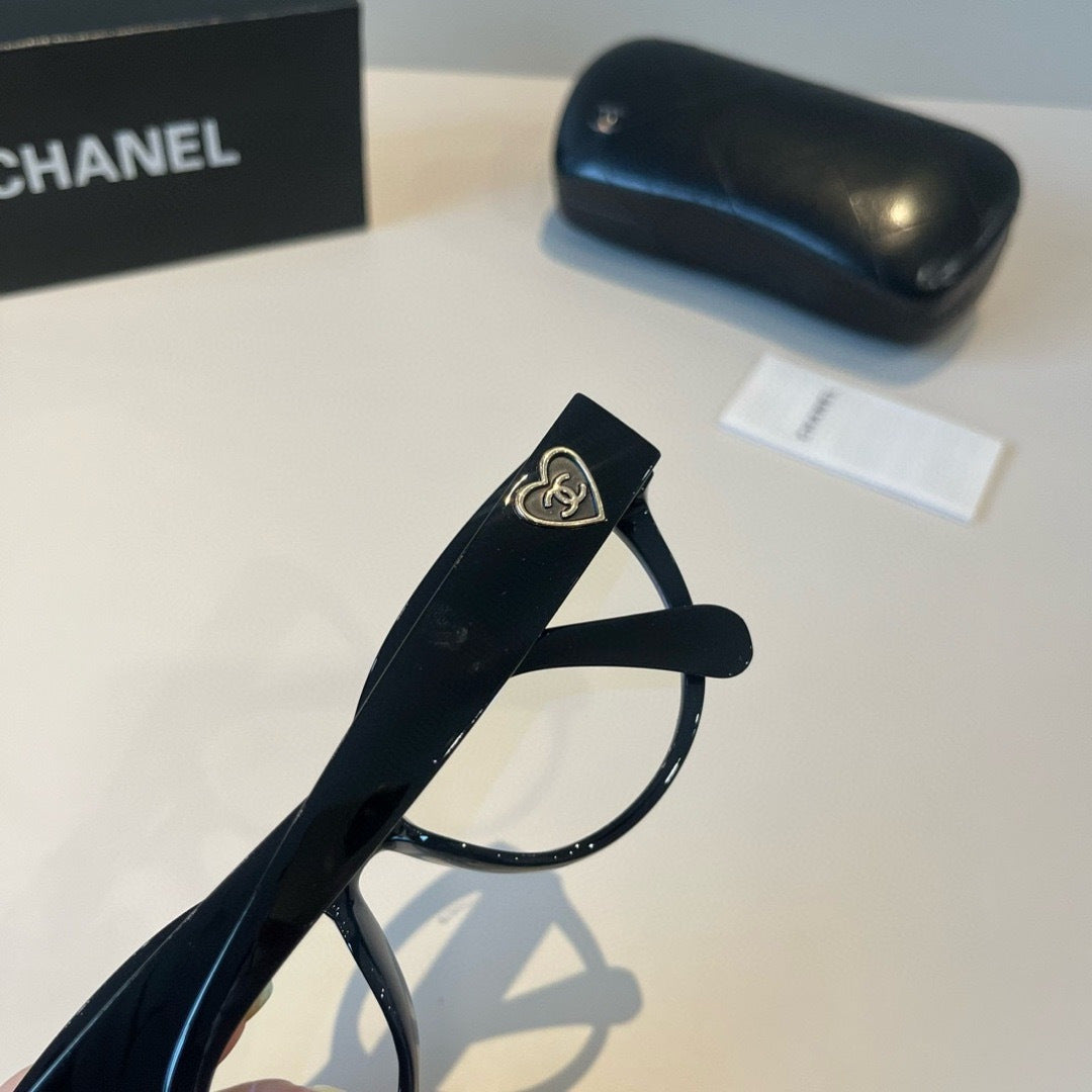 Chanel Fashion Silver Lens Sunglasses for Men & Women - 486543 - detail image 8