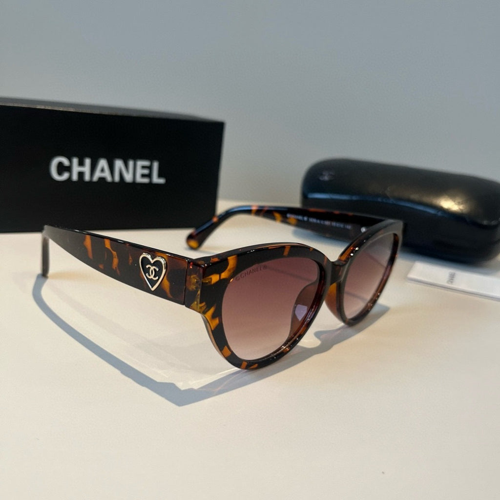 Chanel Fashion Black Lens Sunglasses for Men & Women - 486544