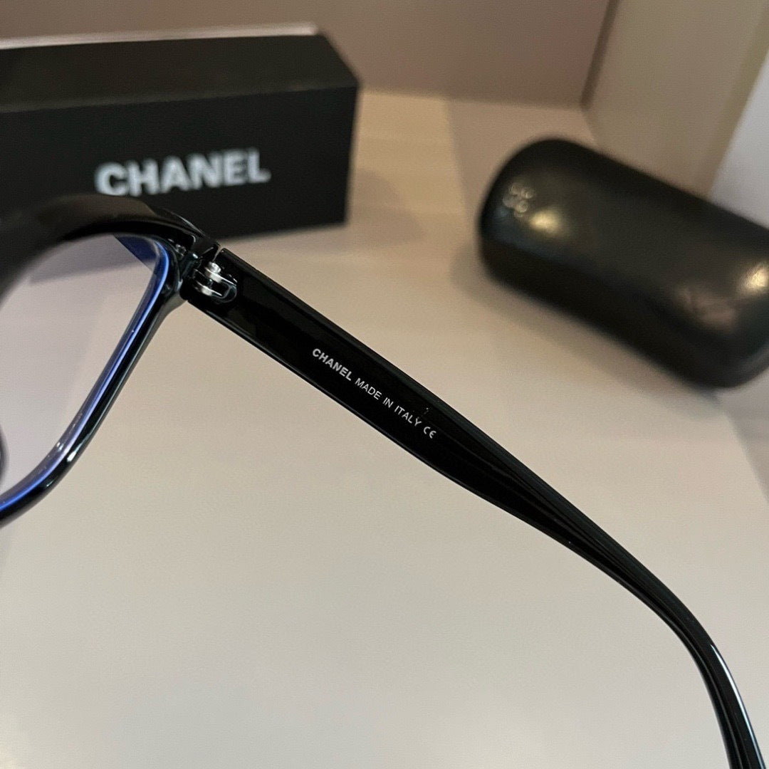 Chanel Blue-Light Fashion Silver Lens Sunglasses for Men & Women - 486545 - detail image 8