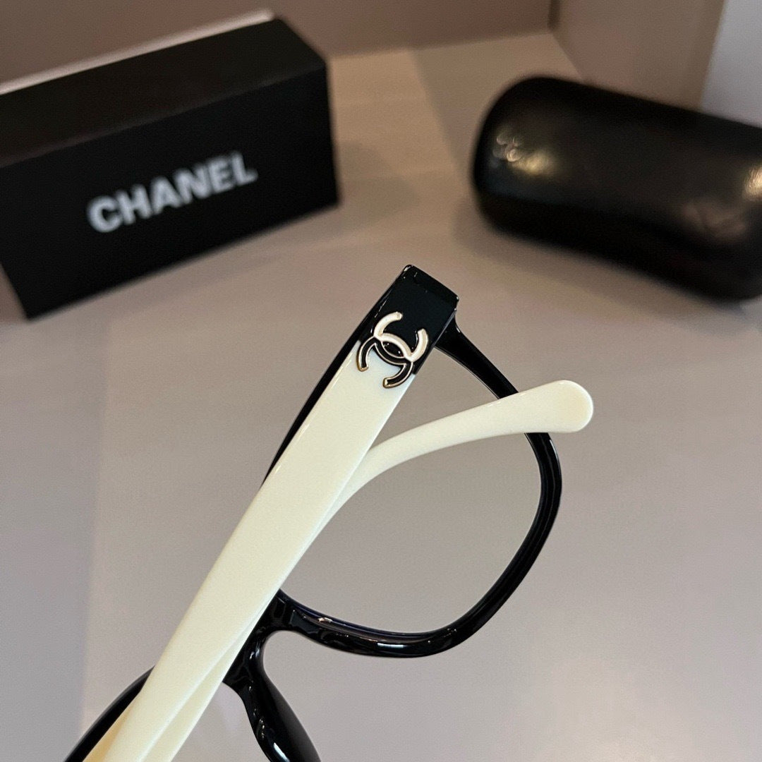 Chanel Blue-Light Fashion Silver Lens Sunglasses for Men & Women - 486546 - detail image 7