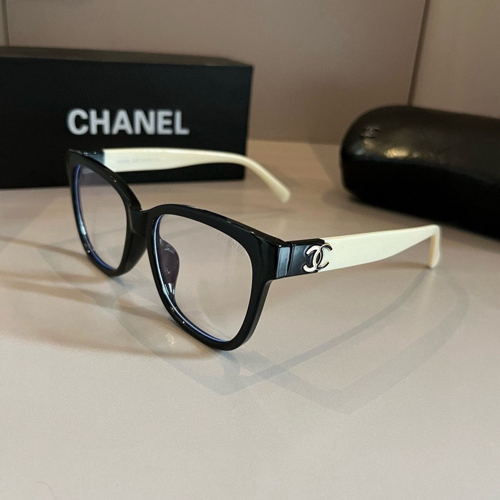 Chanel Blue-Light Fashion Silver Lens Sunglasses for Men & Women - 486546 - detail image 3