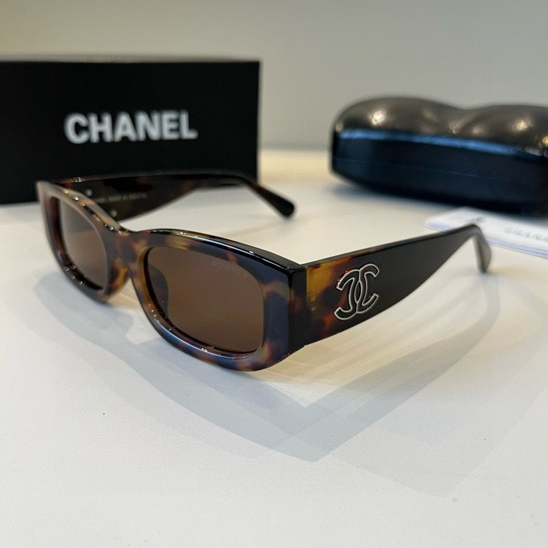 Chanel Fashion Black Lens Sunglasses for Men & Women - 465210 - detail image 3