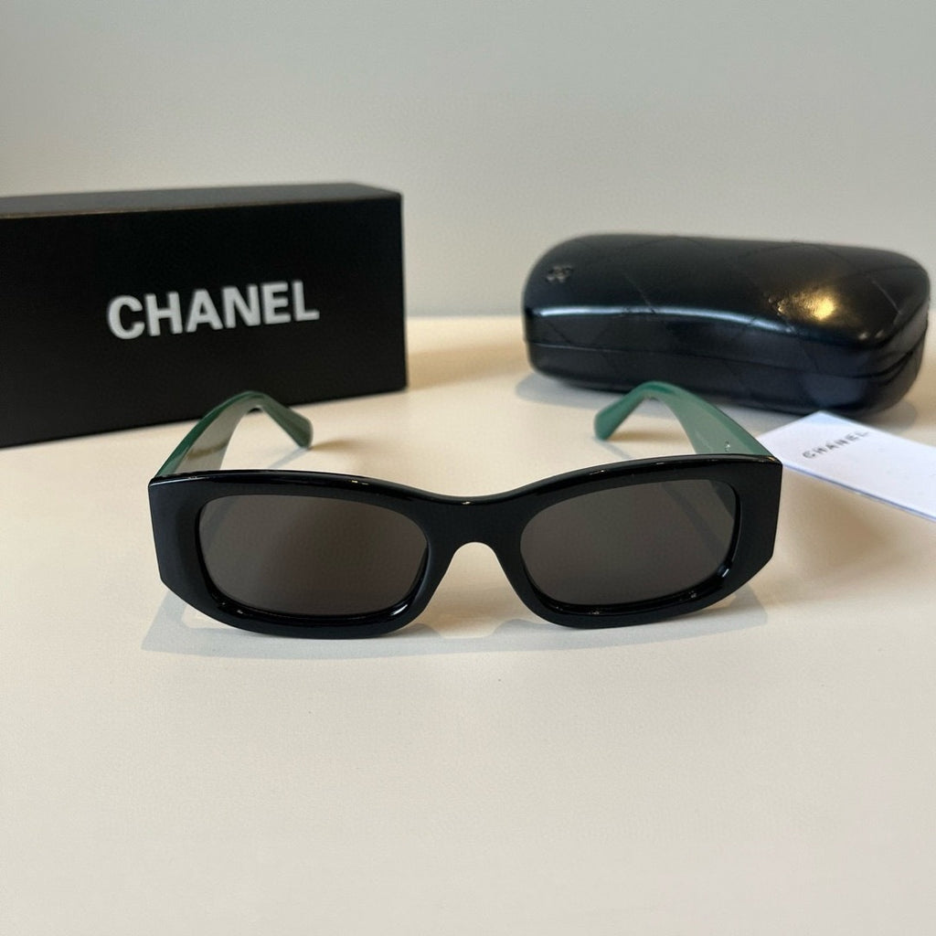 Chanel Fashion Black Lens Sunglasses for Men & Women - 465211 - detail image 2