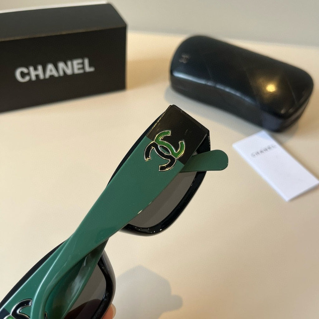 Chanel Fashion Black Lens Sunglasses for Men & Women - 465211 - detail image 8