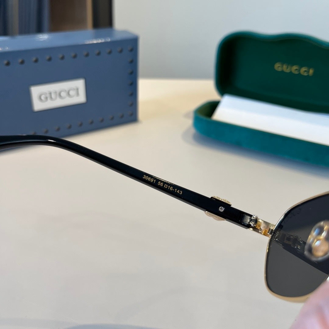 Gucci Polarized Fashion Silver Lens Sunglasses for Men - detail image 6