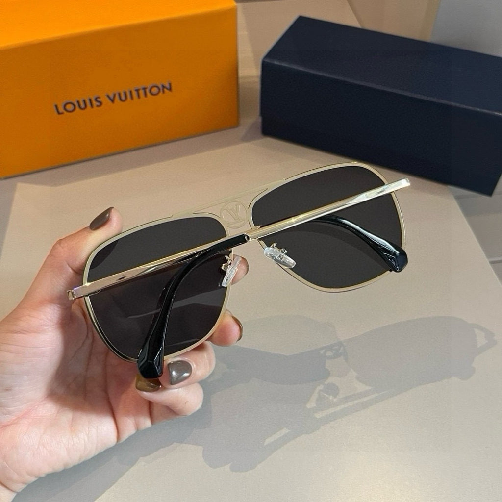 Louis Vuitton Metal Aviator Gold Lens Sunglasses for Men & Women - 464723 - detail image 7