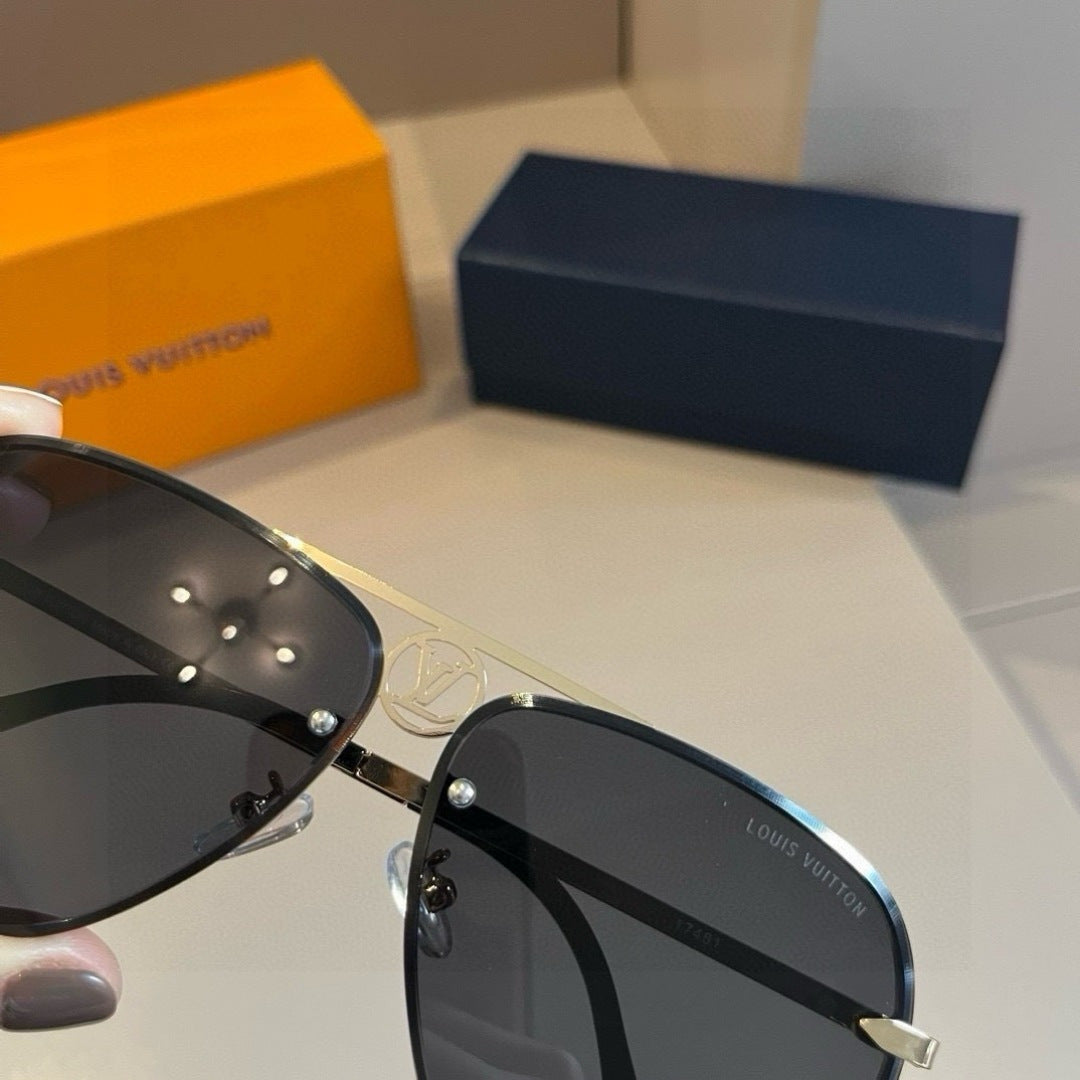 Louis Vuitton Metal Aviator Gold Lens Sunglasses for Men & Women - 464723 - detail image 10