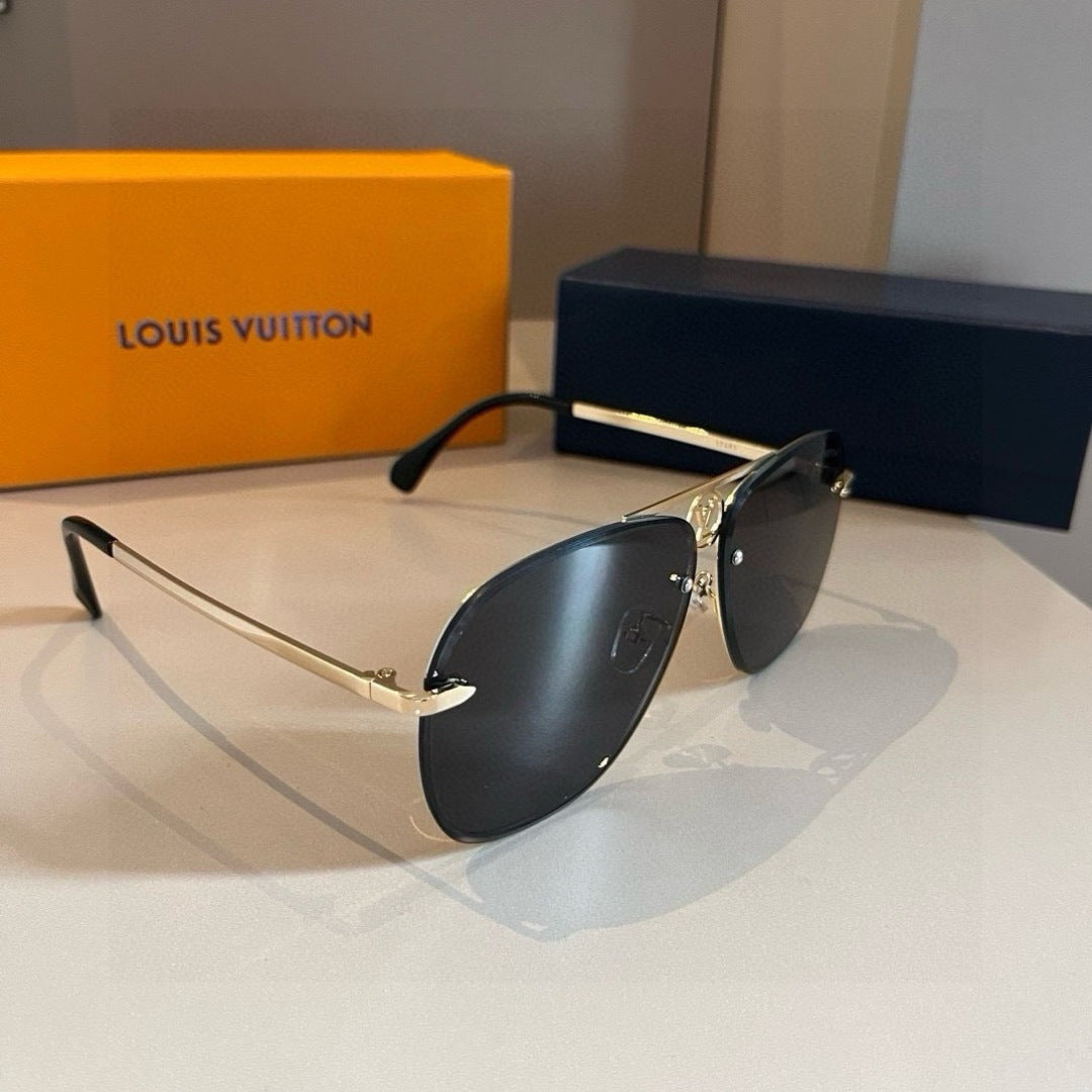 Louis Vuitton Metal Aviator Gold Lens Sunglasses for Men & Women - 464723