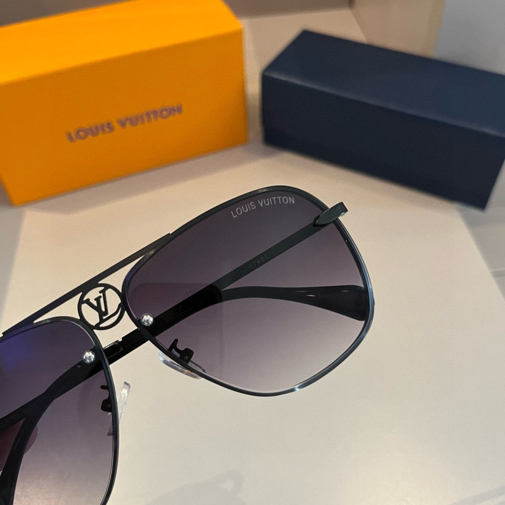 Louis Vuitton Metal Aviator Gold Lens Sunglasses for Men & Women - 464724 - detail image 3
