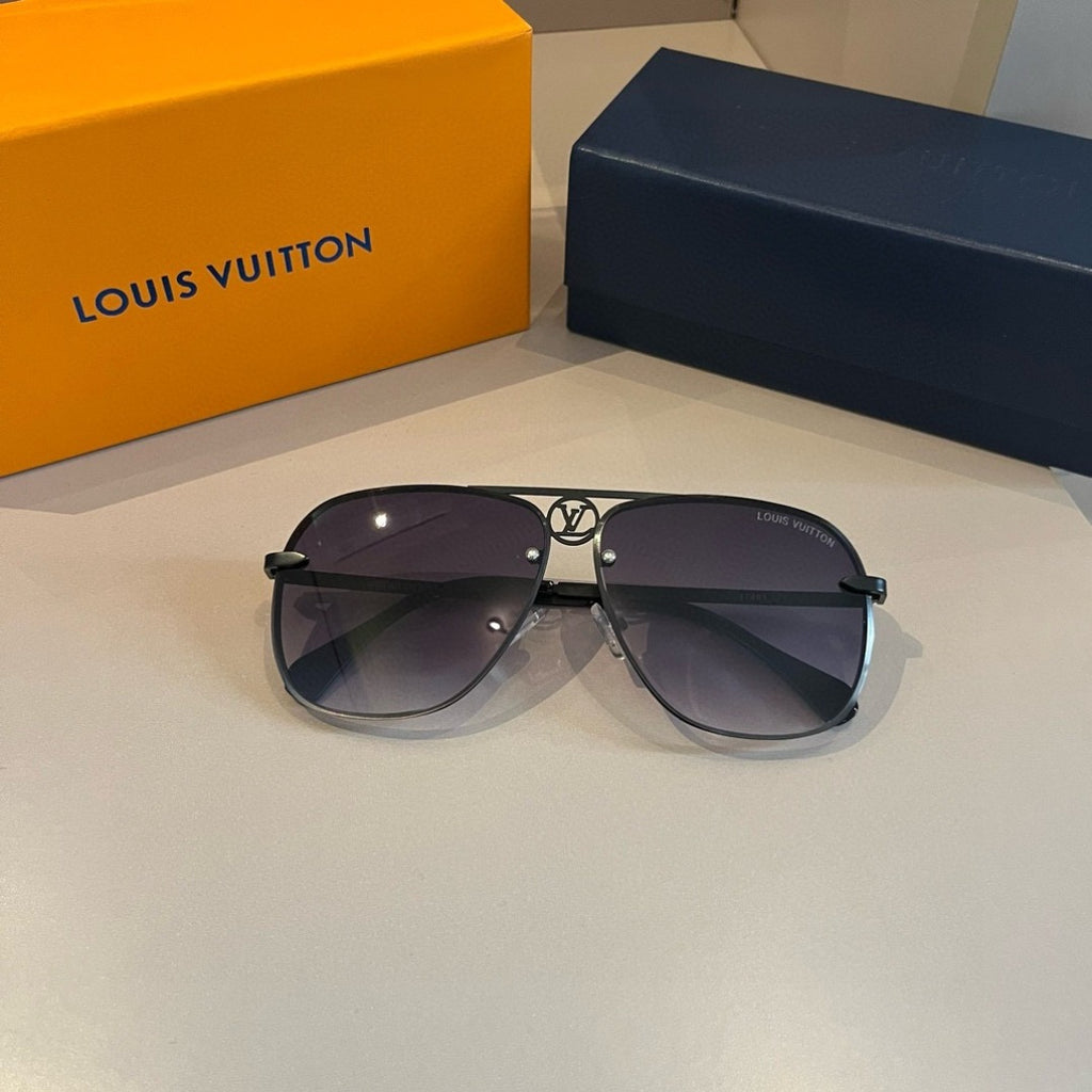 Louis Vuitton Metal Aviator Gold Lens Sunglasses for Men & Women - 464724 - detail image 8