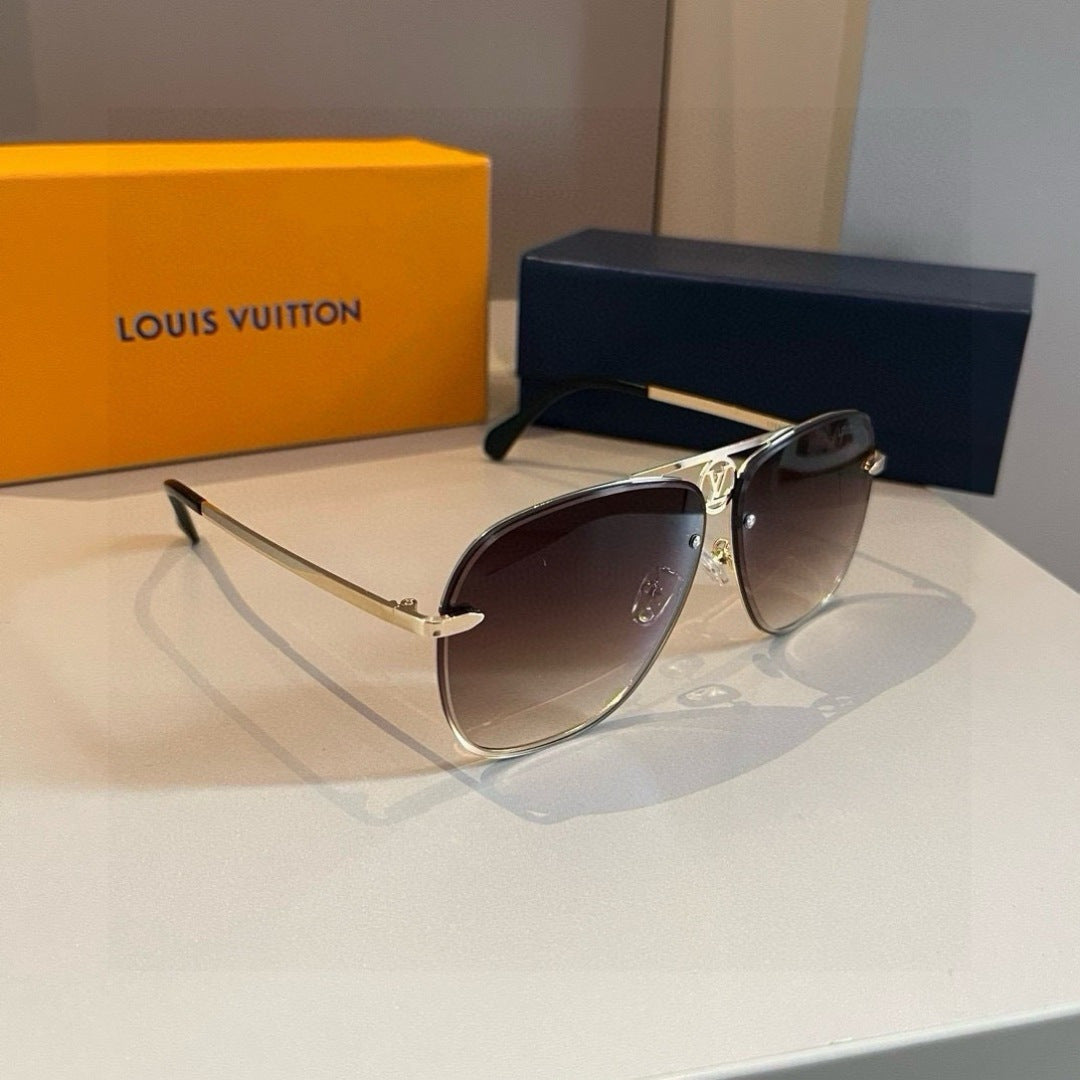 Louis Vuitton Metal Aviator Gold Lens Sunglasses for Men & Women - 464725