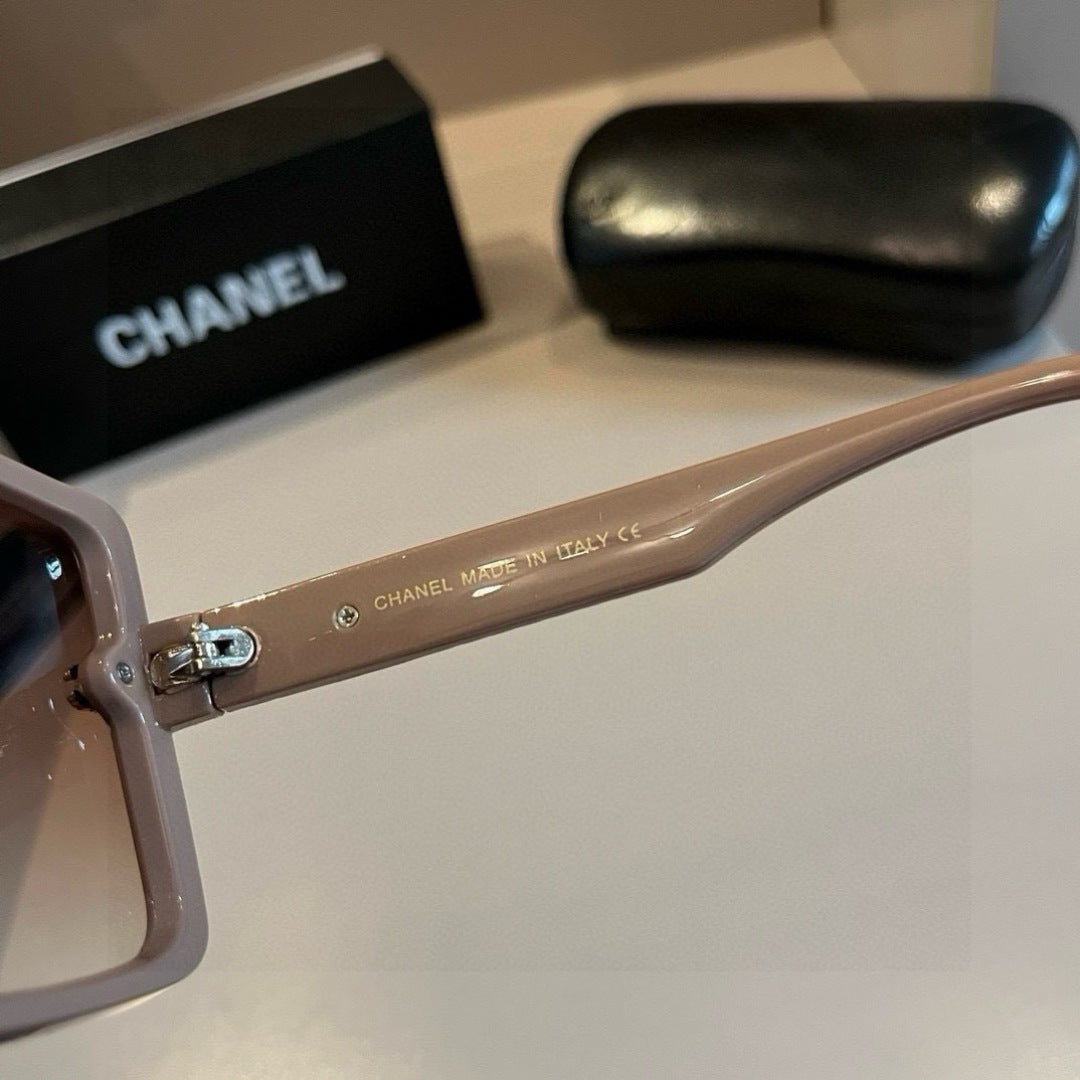 Chanel Fashion Gold Lens Sunglasses for Men & Women - 465160 - detail image 6