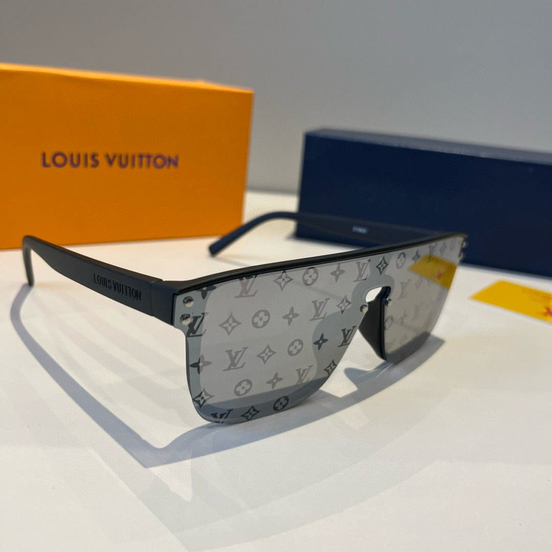 Louis Vuitton Fashion Gray Lens Sunglasses for Men & Women - 464733