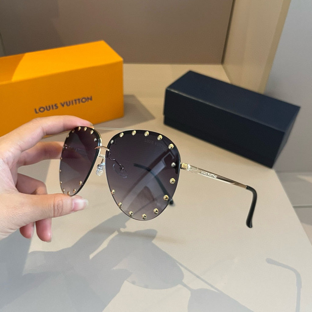 Louis Vuitton Metal Aviator Gold Lens Sunglasses for Men & Women - 448678 - detail image 3