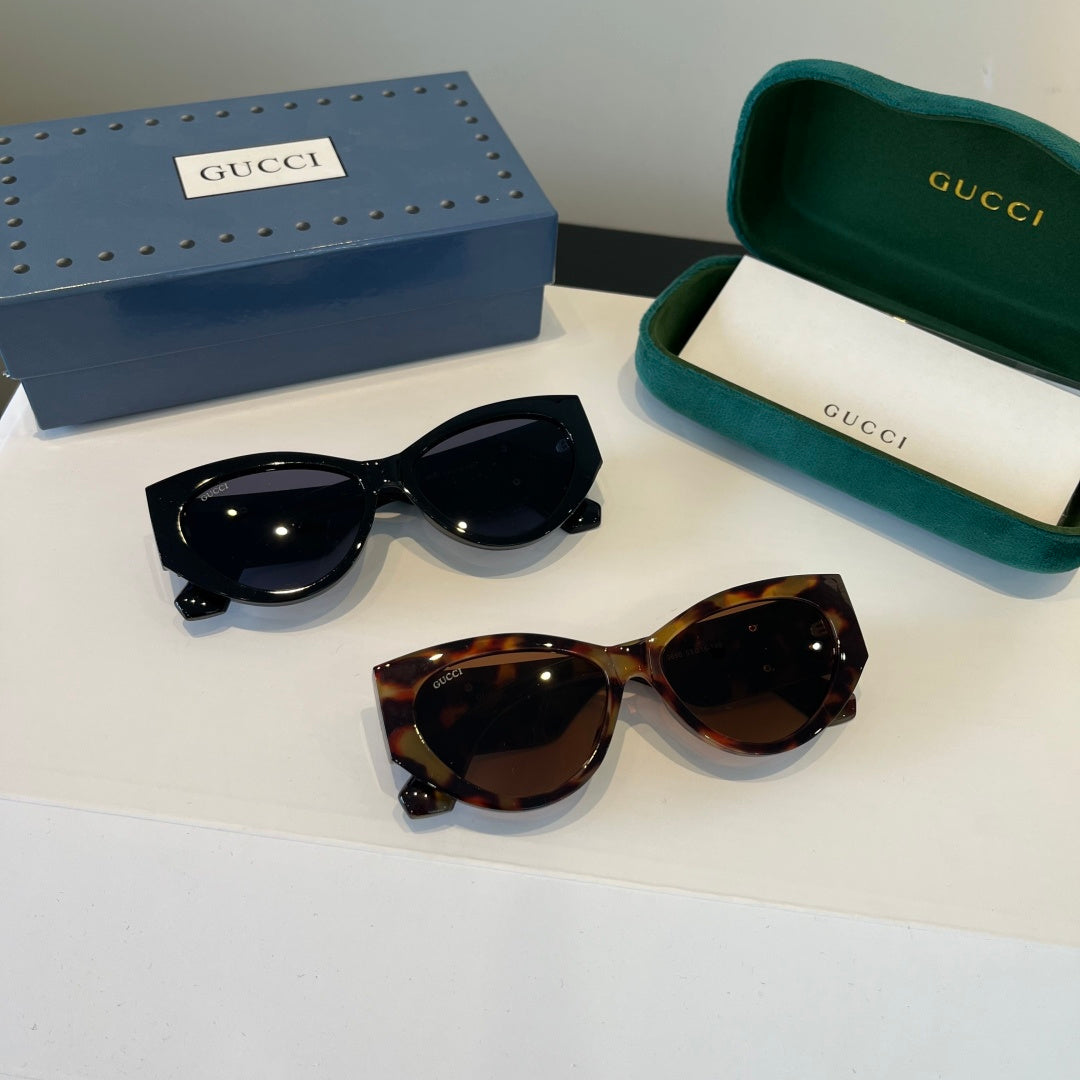 Gucci Cat-Eye Black Lens Sunglasses for Men & Women - 448834 - detail image 10