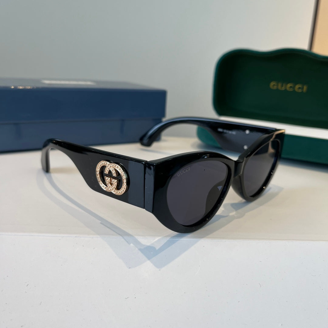 Gucci Cat-Eye Black Lens Sunglasses for Men & Women - 448834
