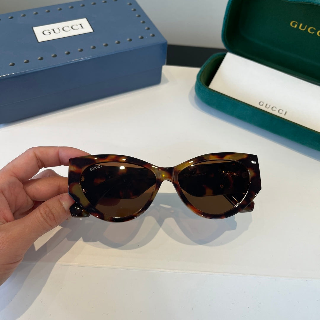 Gucci Cat-Eye Black Lens Sunglasses for Men & Women - 448835 - detail image 8