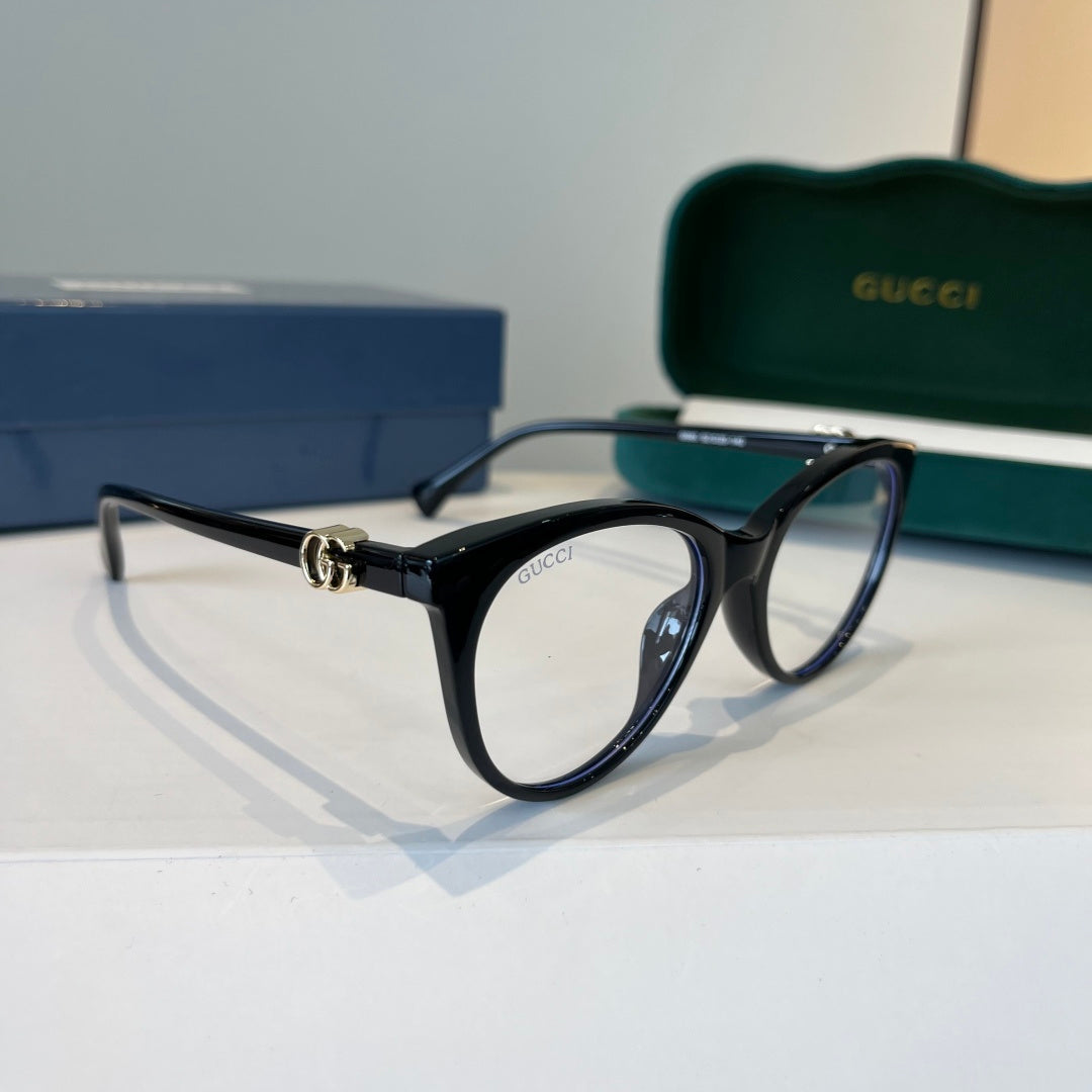 Gucci Fashion Silver Lens Sunglasses for Men & Women - 448840
