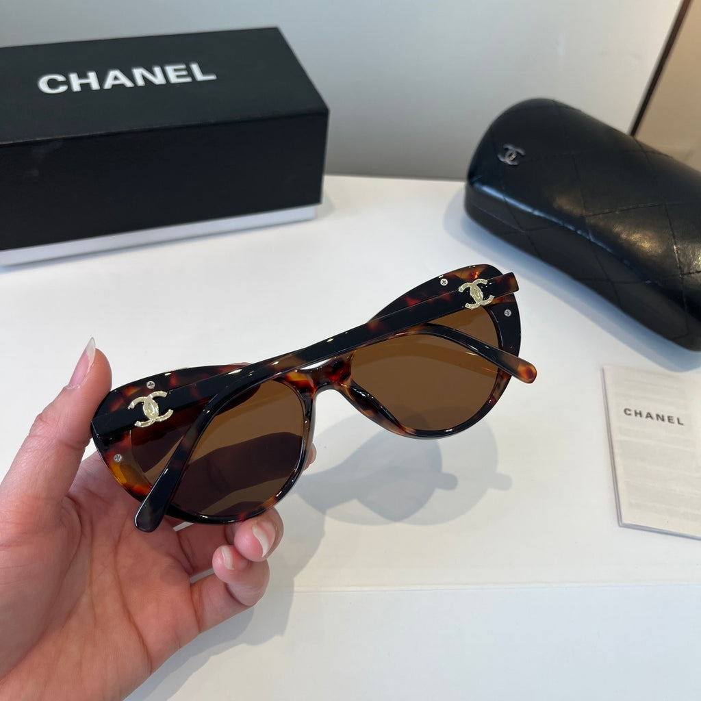 Chanel Cat-Eye Brown Lens Sunglasses for Men & Women - detail image 7