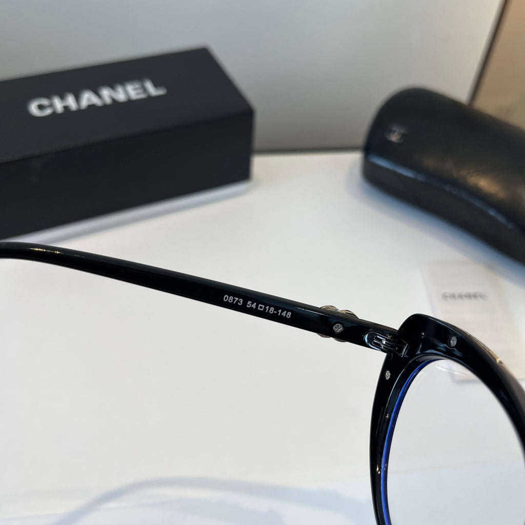 Chanel Cat-Eye Silver Lens Sunglasses for Men & Women - 493541 - detail image 6