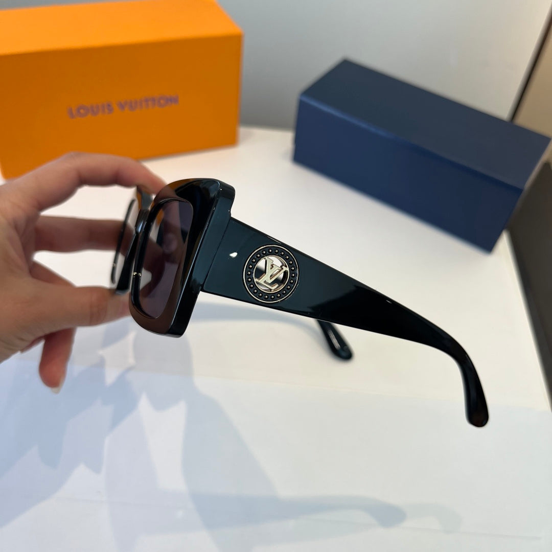 Louis Vuitton Fashion Black Lens Sunglasses for Men & Women - 493103 - detail image 4