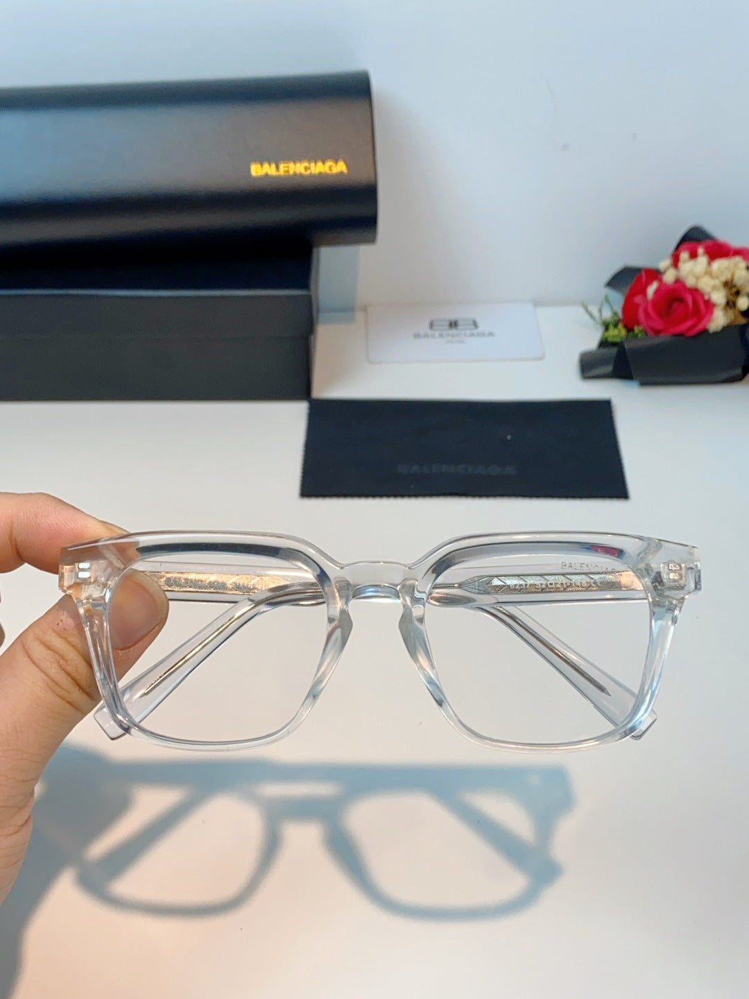 Balenciaga Blue-Light Fashion Silver Lens Sunglasses for Men & Women - detail image 4
