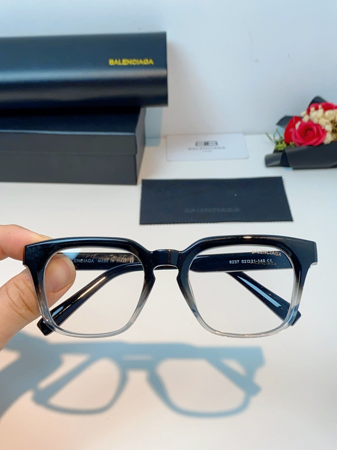 Balenciaga Blue-Light Fashion Blue Lens Sunglasses for Men & Women - 487495 - detail image 4