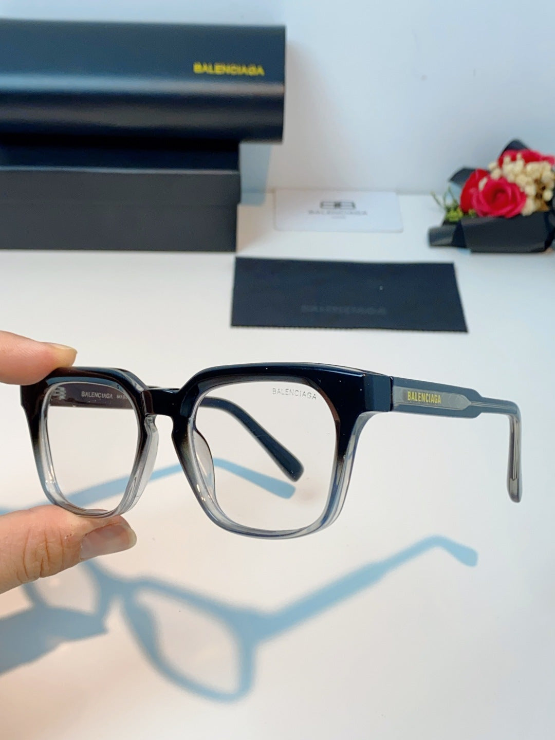Balenciaga Blue-Light Fashion Blue Lens Sunglasses for Men & Women - 487495 - detail image 6