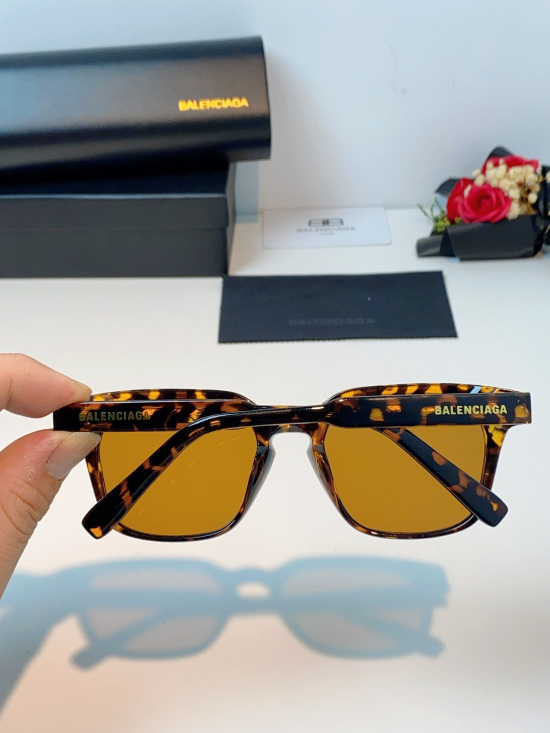Balenciaga Blue-Light Fashion Brown Lens Sunglasses for Men & Women - detail image 5