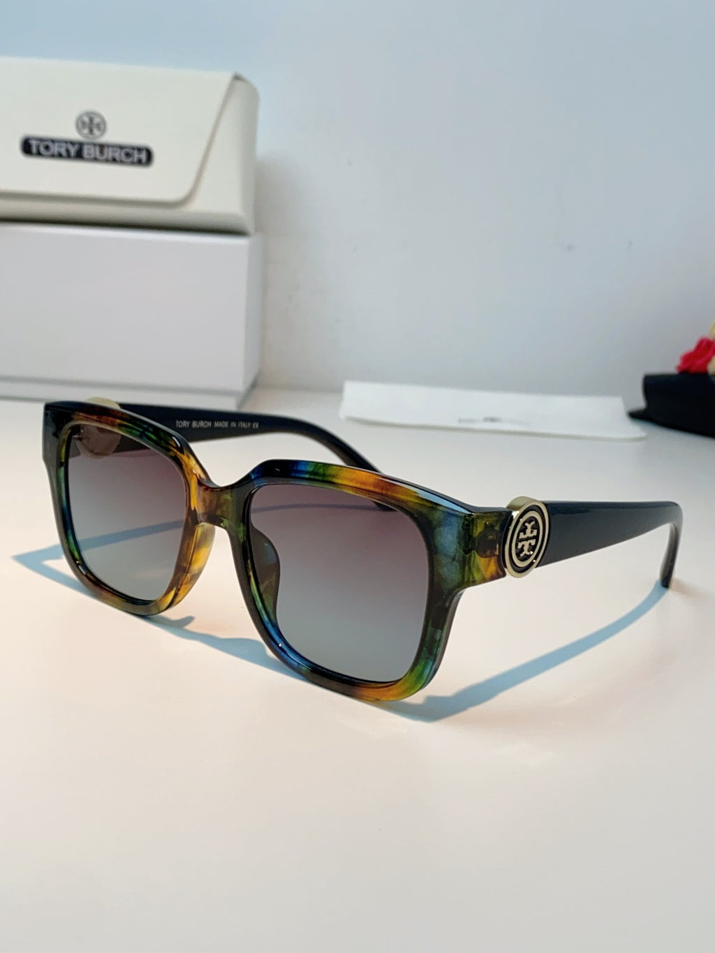 Burberry Oversized Brown Lens Sunglasses for Women - 432477