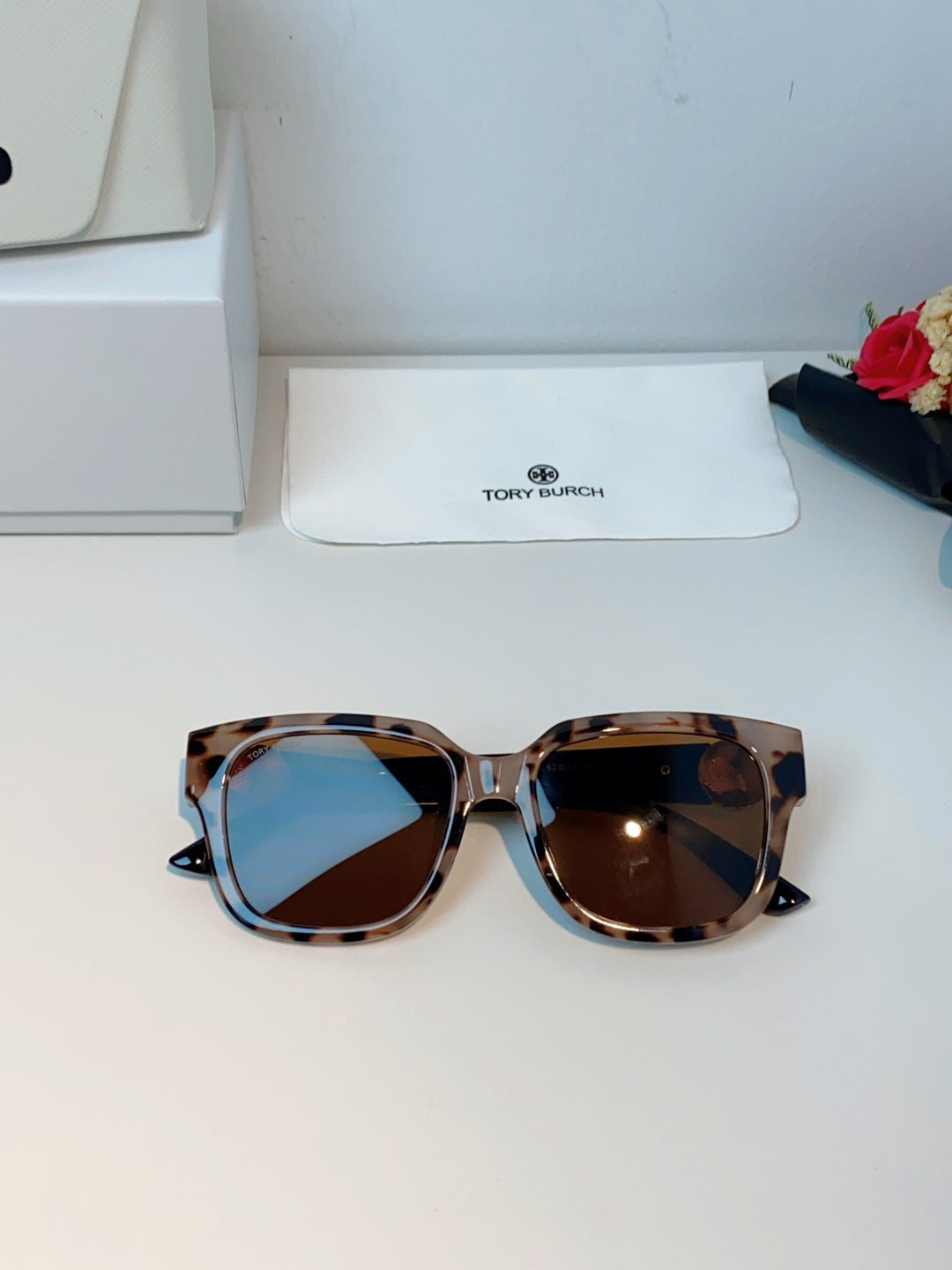 Burberry Oversized Brown Lens Sunglasses for Women - 432478 - detail image 9