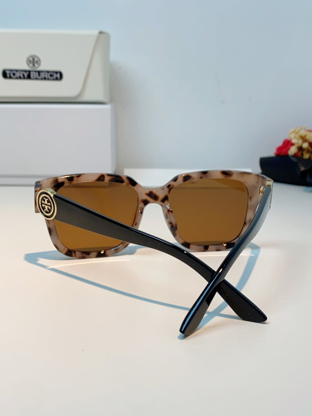 Burberry Oversized Brown Lens Sunglasses for Women - 432478 - detail image 3