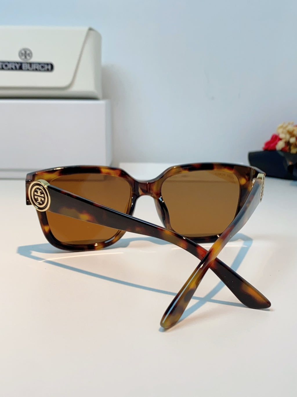 Burberry Oversized Brown Lens Sunglasses for Women - 432481 - detail image 3