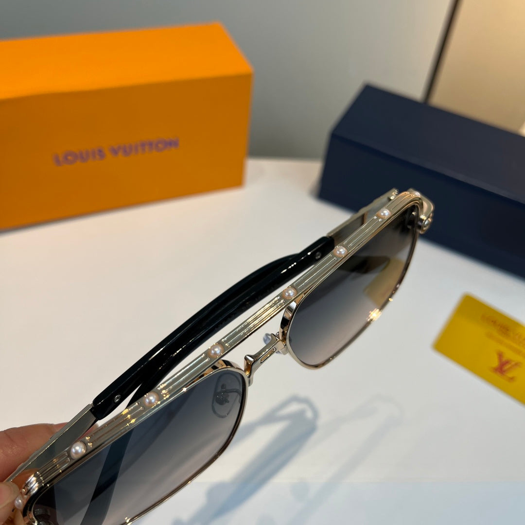 Louis Vuitton Metal Aviator Silver Lens Sunglasses for Men & Women - 431258 - detail image 7