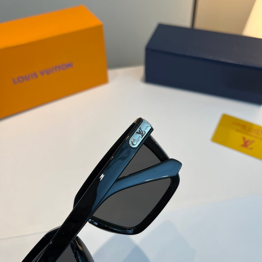 Louis Vuitton Fashion Black Lens Sunglasses for Men & Women - 431259 - detail image 6