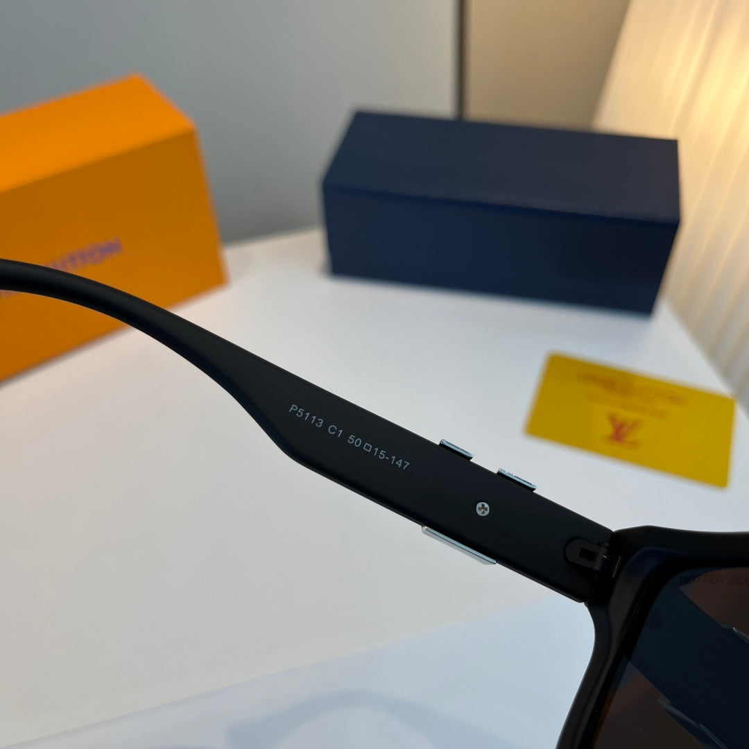 Louis Vuitton Fashion Silver Lens Sunglasses for Men & Women - 431261 - detail image 10