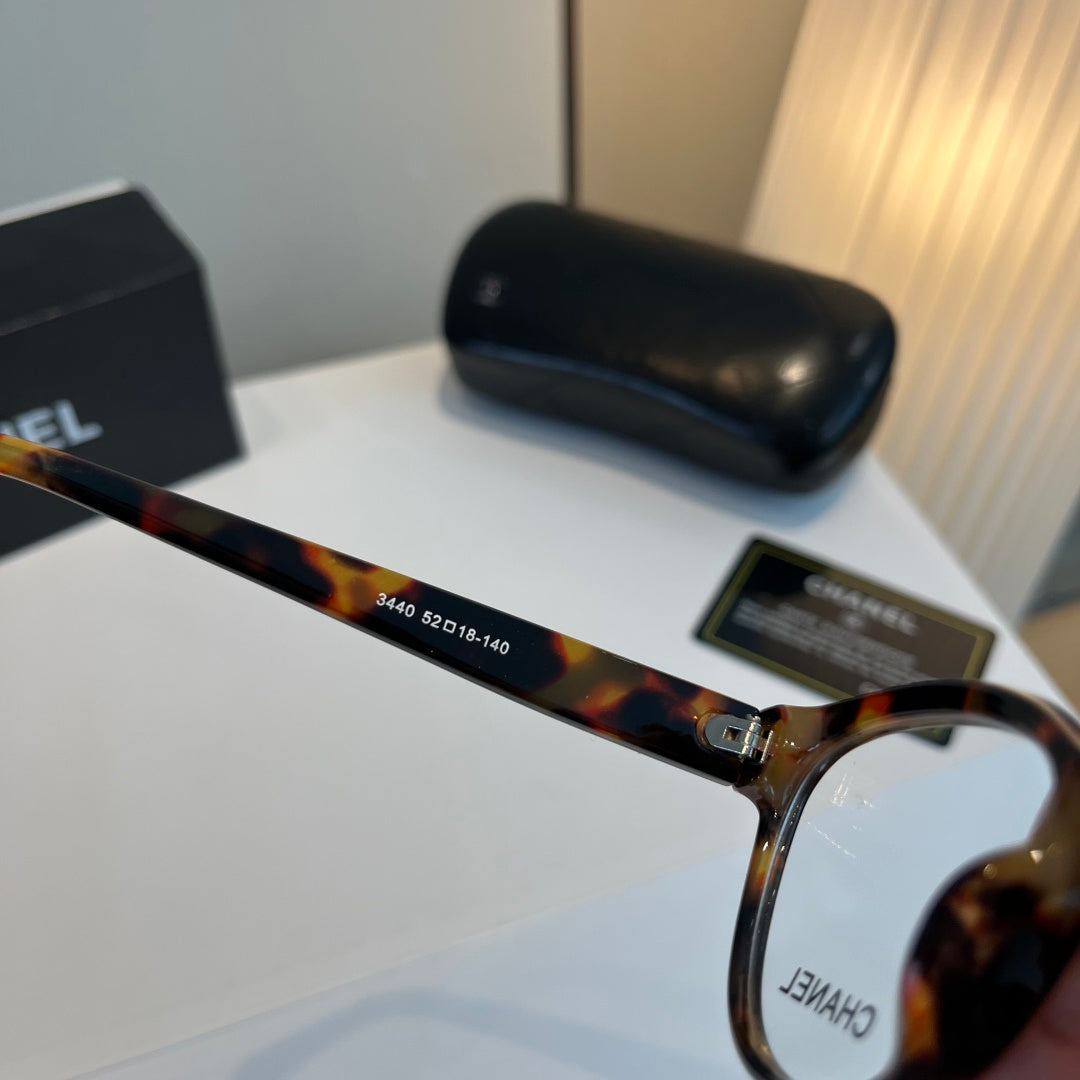 Chanel Fashion Silver Lens Sunglasses for Men & Women - 431559 - detail image 9