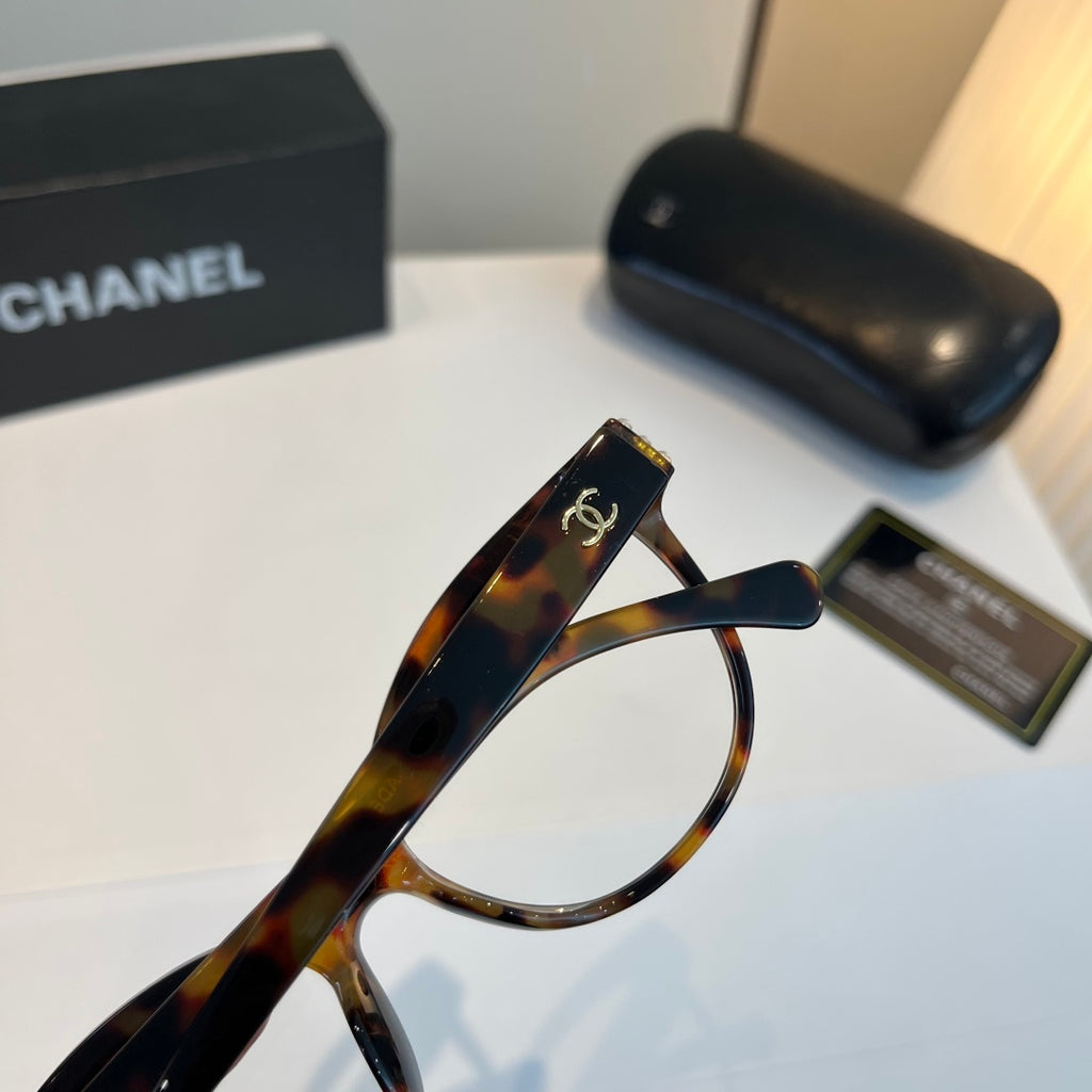 Chanel Fashion Silver Lens Sunglasses for Men & Women - 431559 - detail image 7