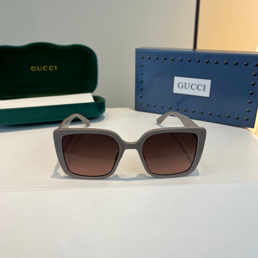 Gucci Oversized Silver Lens Sunglasses for Women - 448836 - detail image 2