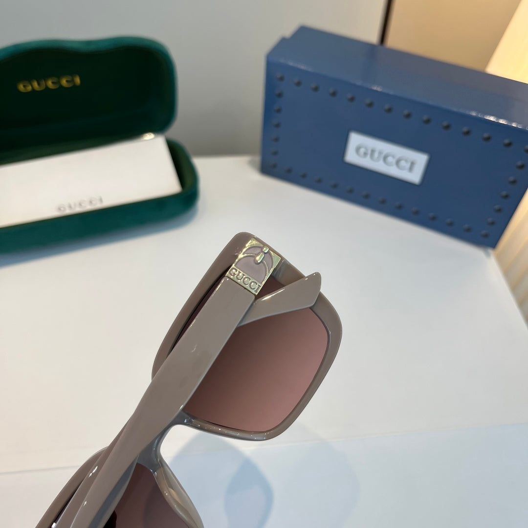 Gucci Oversized Silver Lens Sunglasses for Women - 448836 - detail image 8