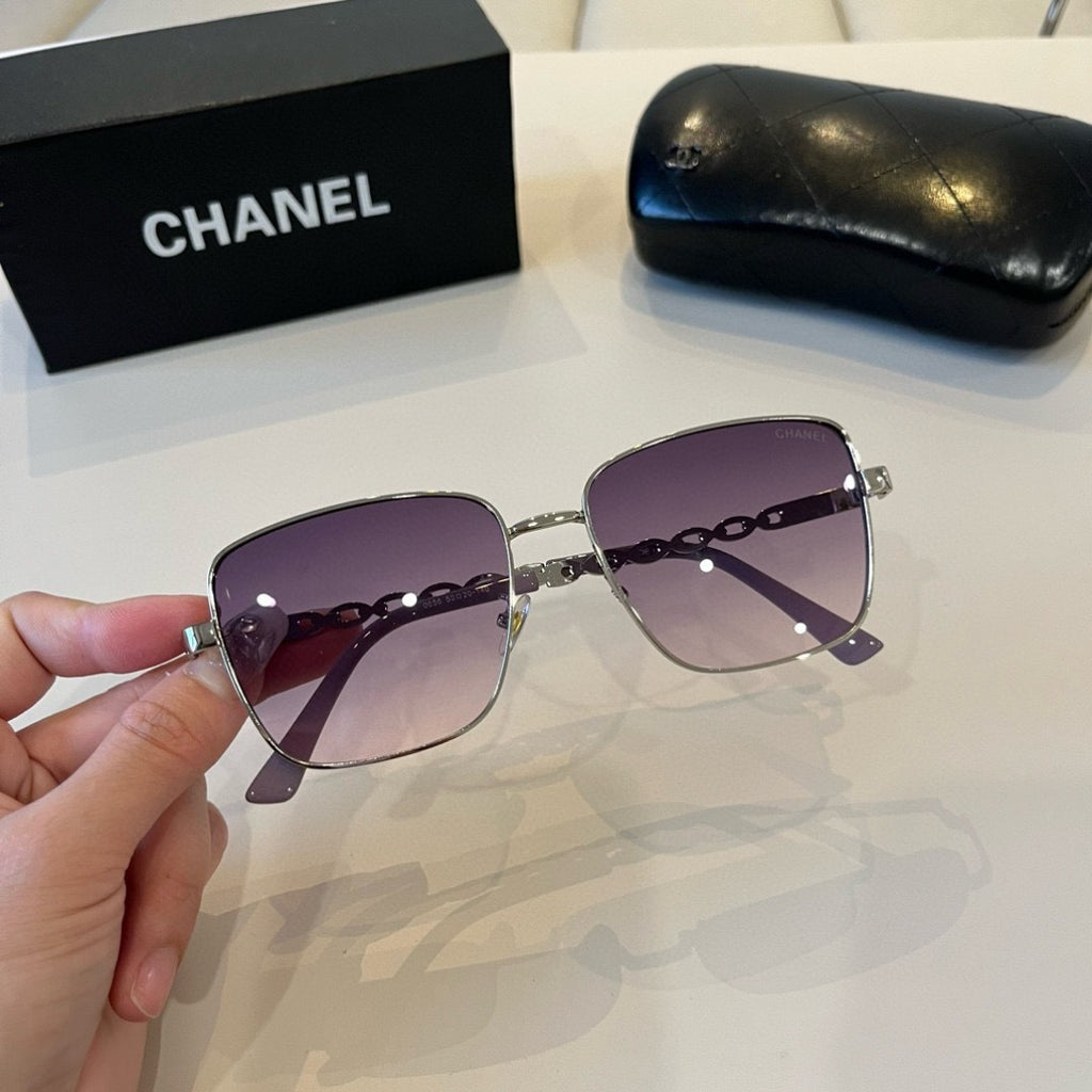 Chanel Oversized Silver Lens Sunglasses for Men & Women - 486574 - detail image 4