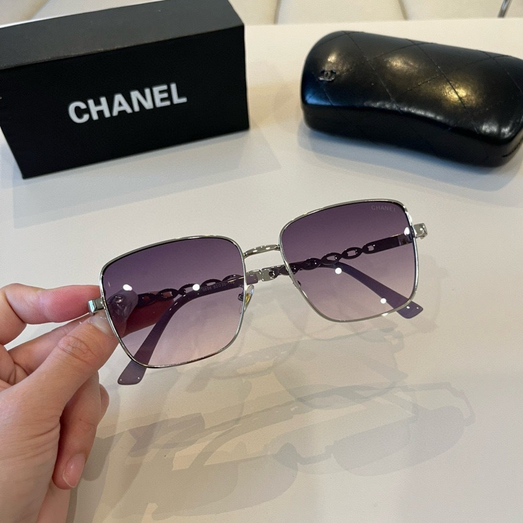 Chanel Oversized Silver Lens Sunglasses for Men & Women - 486574 - detail image 4