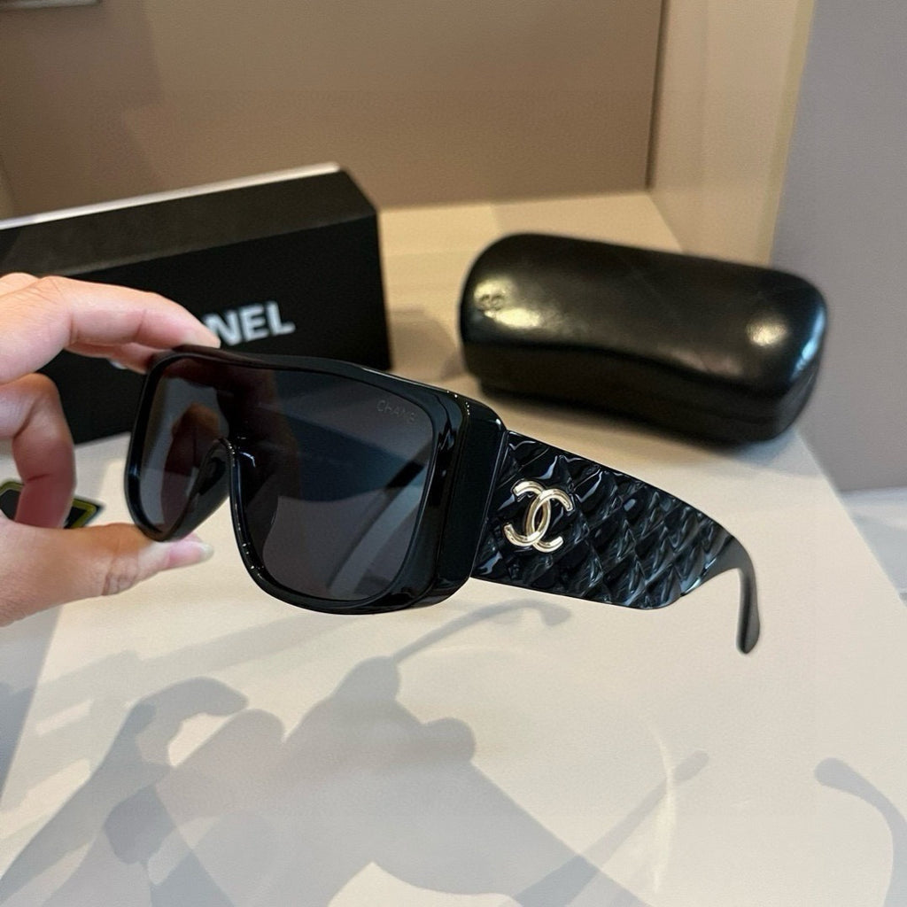Chanel Fashion Black Lens Sunglasses for Men & Women - 486575 - detail image 4