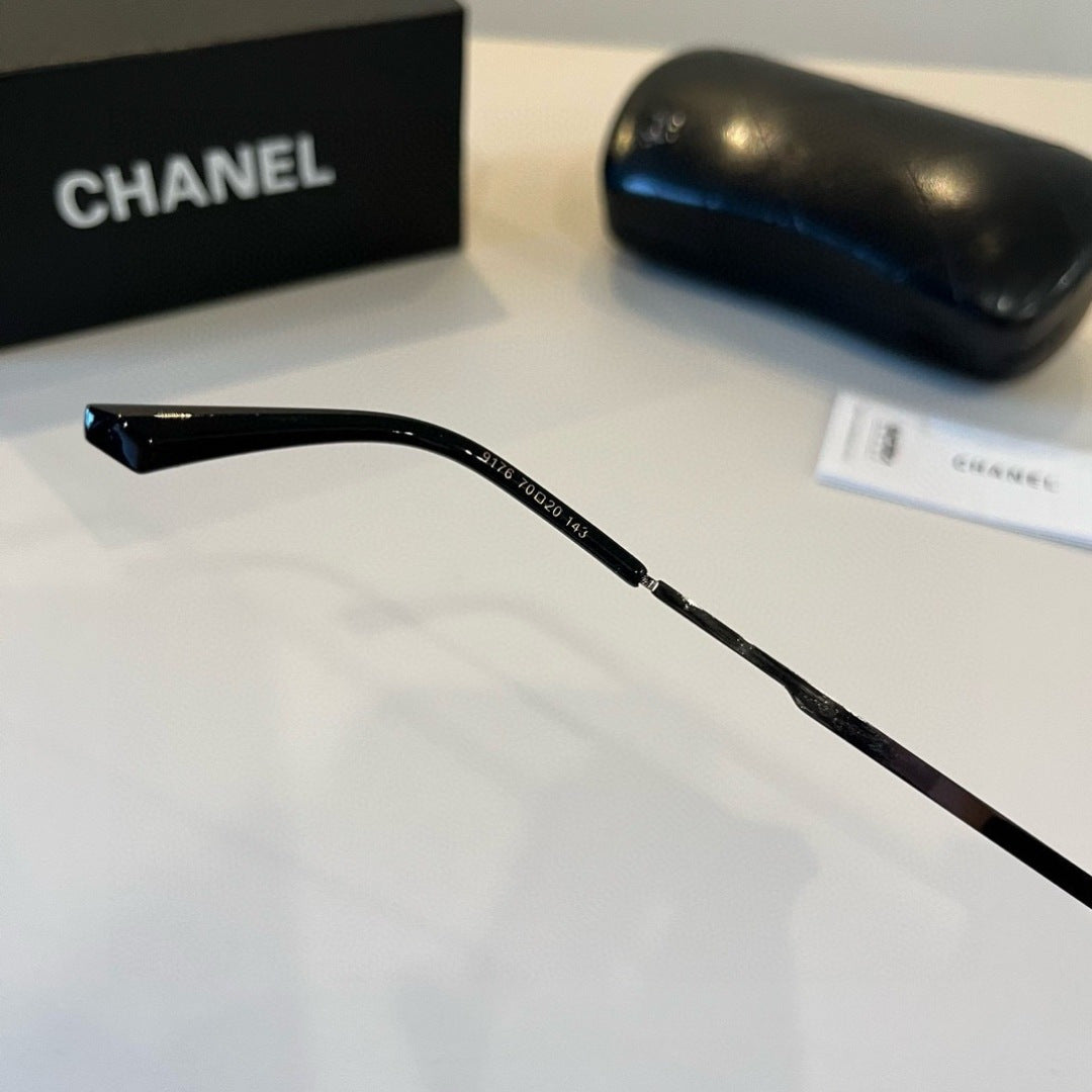 Chanel Oversized Red Lens Sunglasses for Men & Women - 465166 - detail image 10