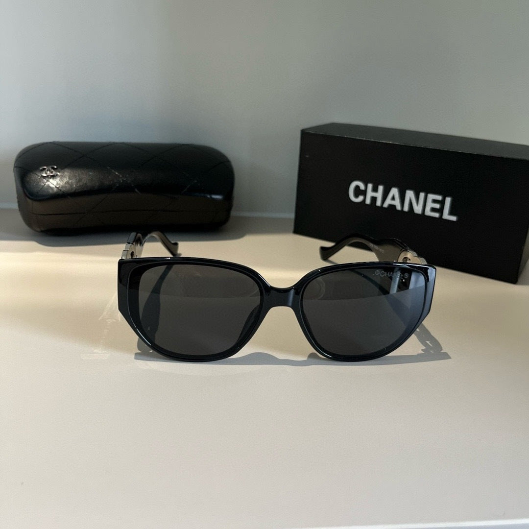 Chanel Fashion Silver Lens Sunglasses for Men & Women - 465167 - detail image 2
