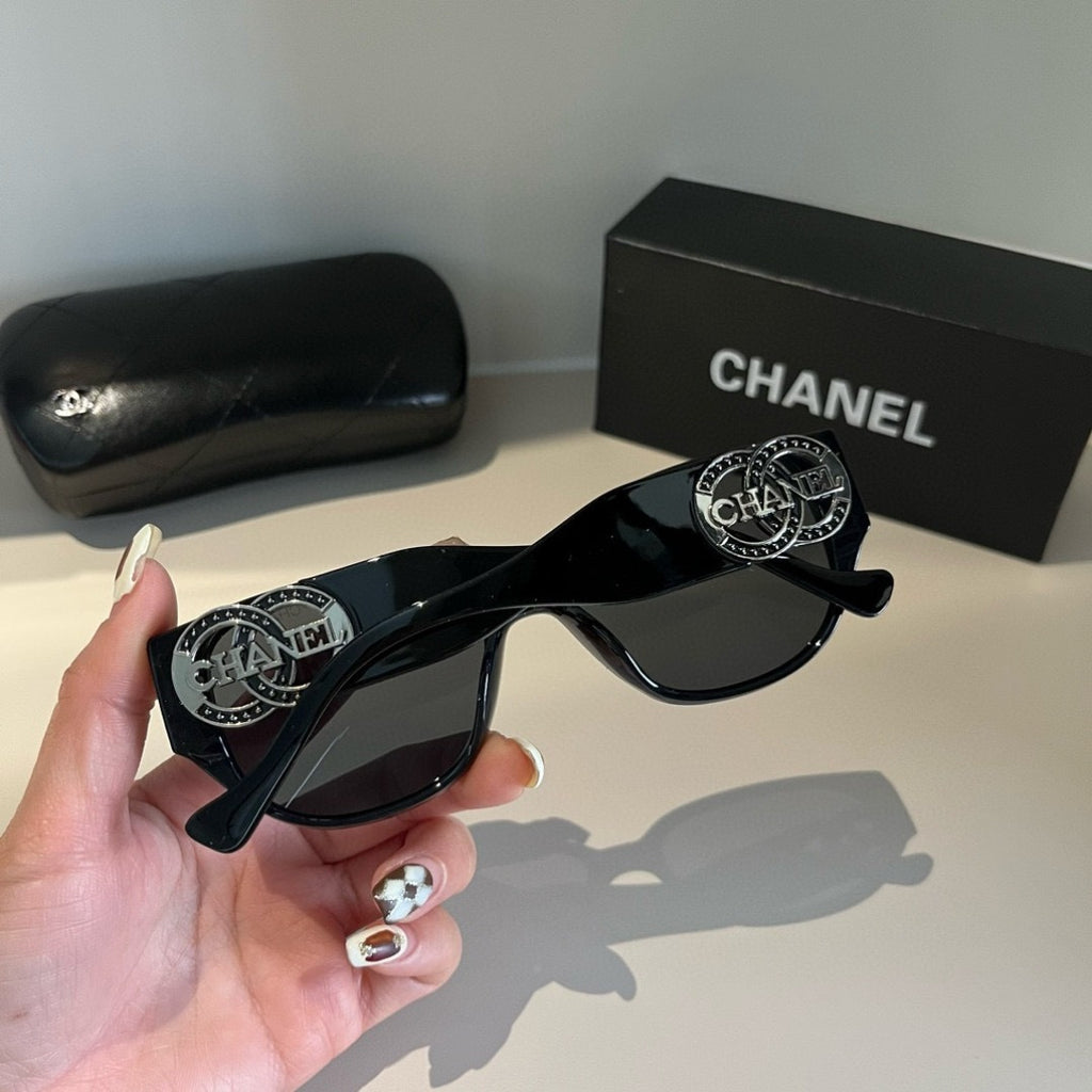 Chanel Fashion Silver Lens Sunglasses for Men & Women - 465167 - detail image 4