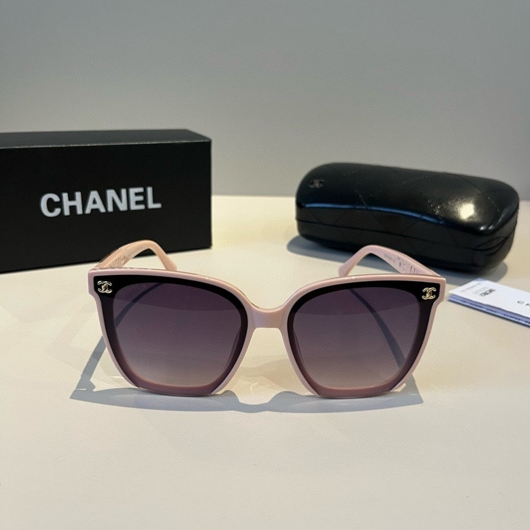 Chanel Fashion Black Lens Sunglasses for Men & Women - 465156 - detail image 2