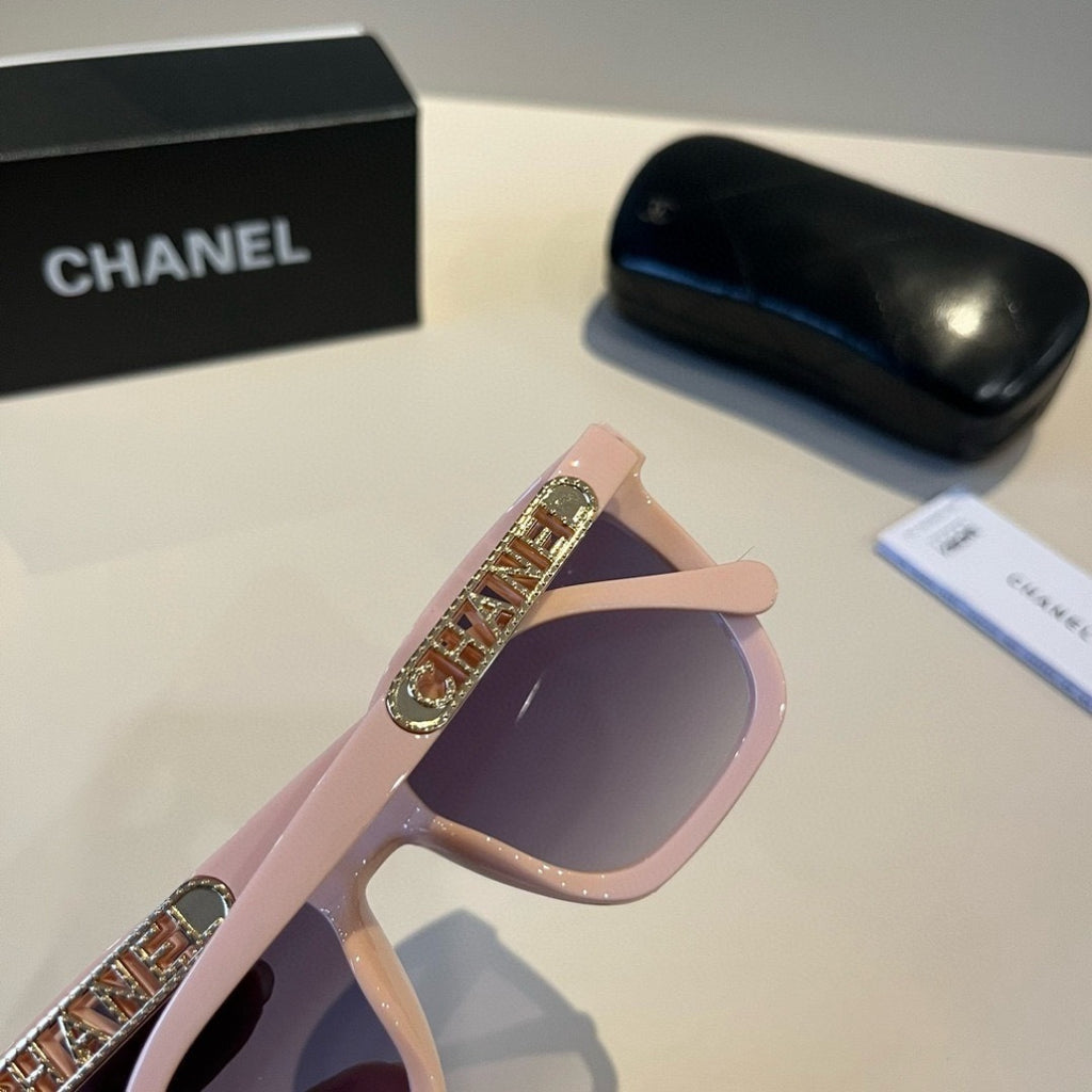 Chanel Fashion Black Lens Sunglasses for Men & Women - 465156 - detail image 8