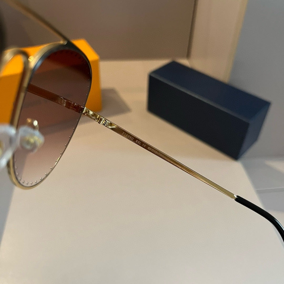 Louis Vuitton Metal Aviator Gold Lens Sunglasses for Men & Women - 493183 - detail image 8
