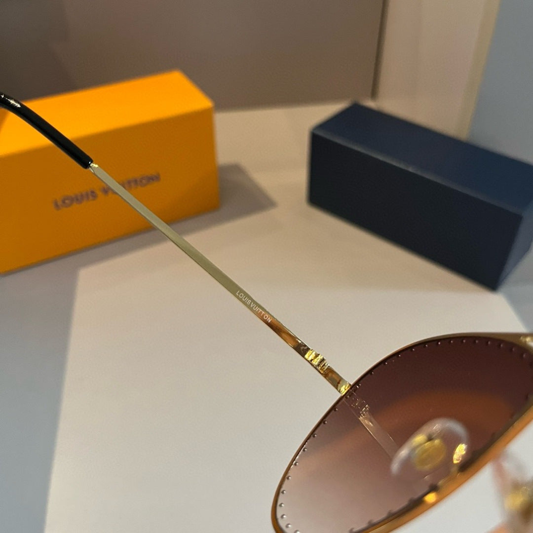 Louis Vuitton Metal Aviator Gold Lens Sunglasses for Men & Women - 493183 - detail image 9